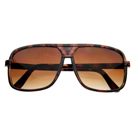 retro square aviator sunglasses.